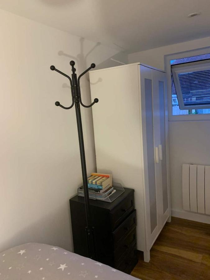 Lindas Free Parking Air Con Provisions Included Brighton